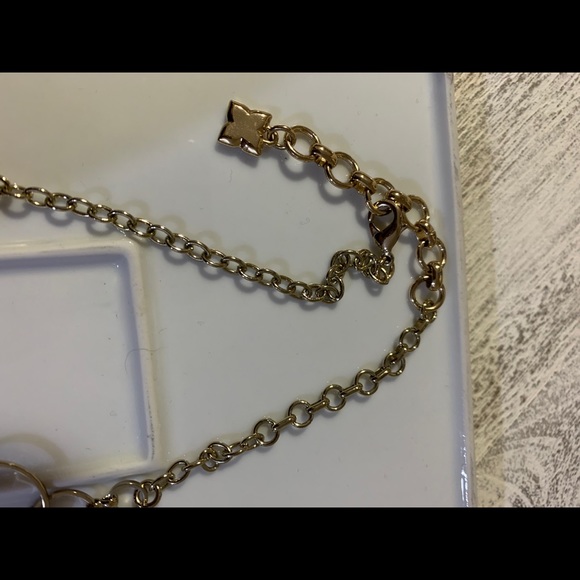 BCBG GORGEOUS NECKLACE - Picture 8 of 11